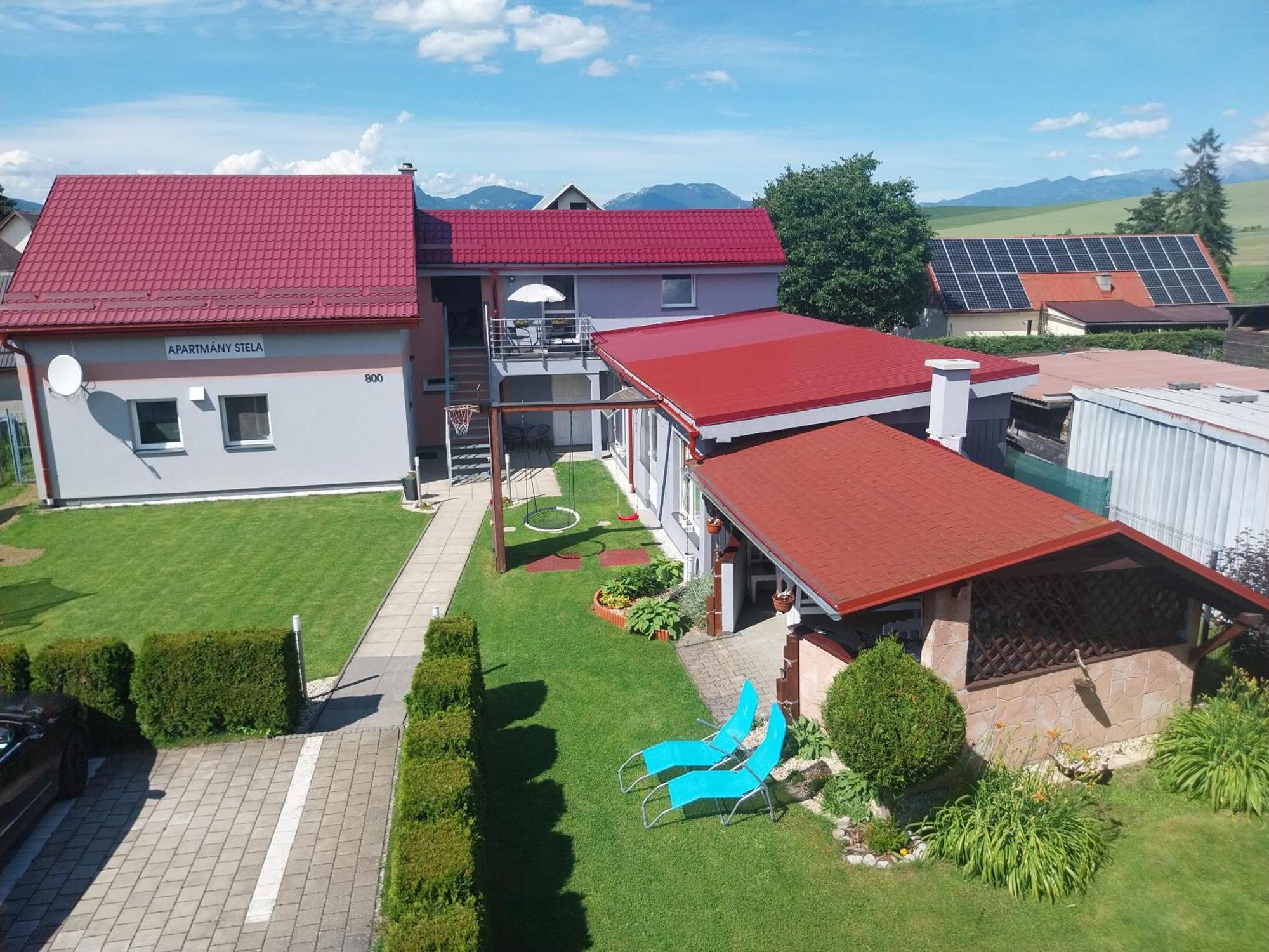 Apartmanovy Dom Stela Bešeňová Extérieur photo